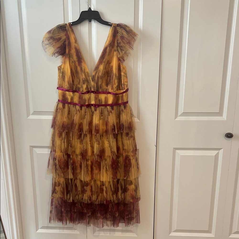 Chic Layered Tulle Dress in Gold and Burgundy